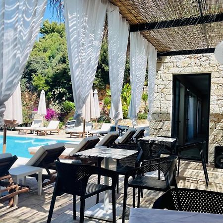 Hotel Platon Sarandë 외부 사진