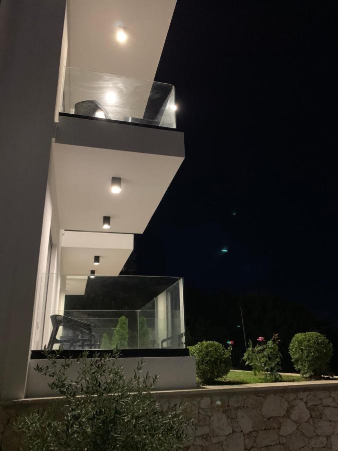Hotel Platon Sarandë 외부 사진