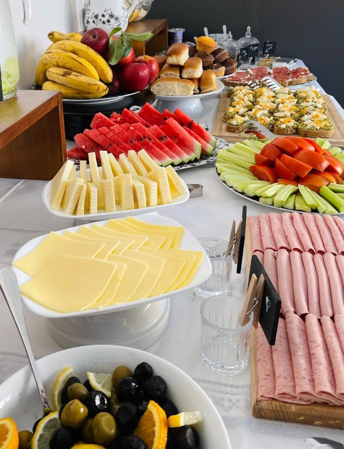 Hotel Platon Sarandë 외부 사진